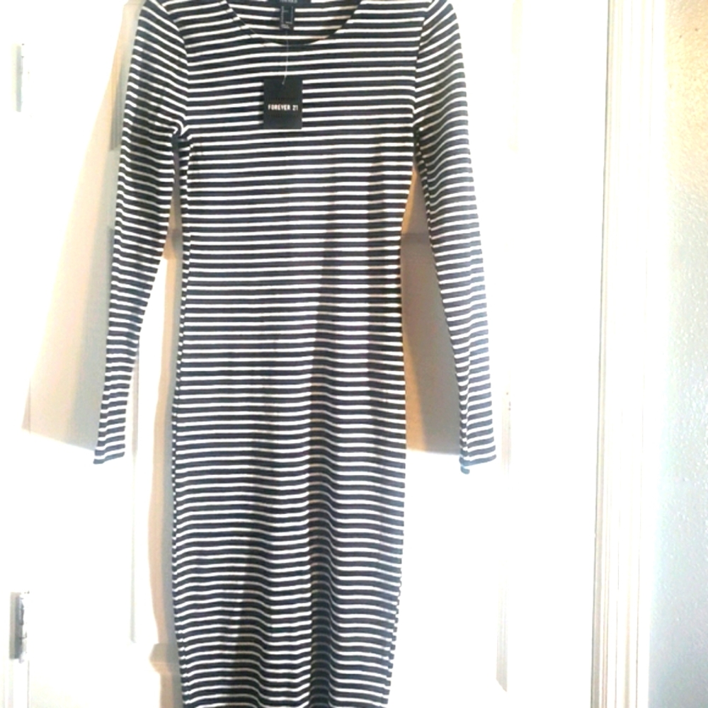 Nwt forever 21 blk and wht stripe dress